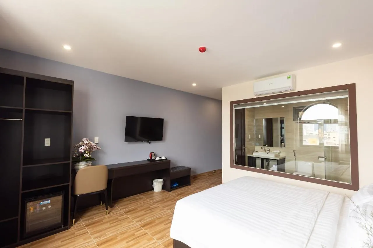 Novelty Vung Tau Hotel 2*,