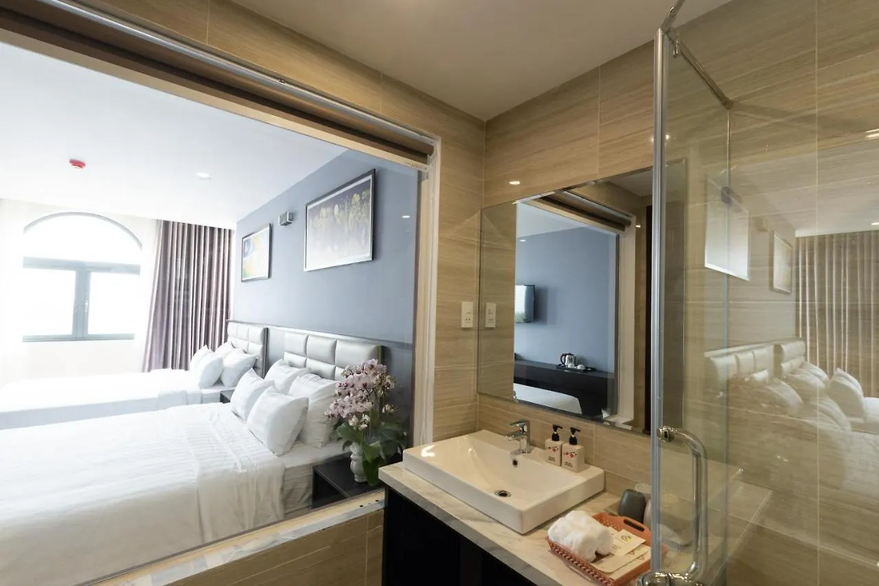 Novelty Vung Tau Hotel 2*,